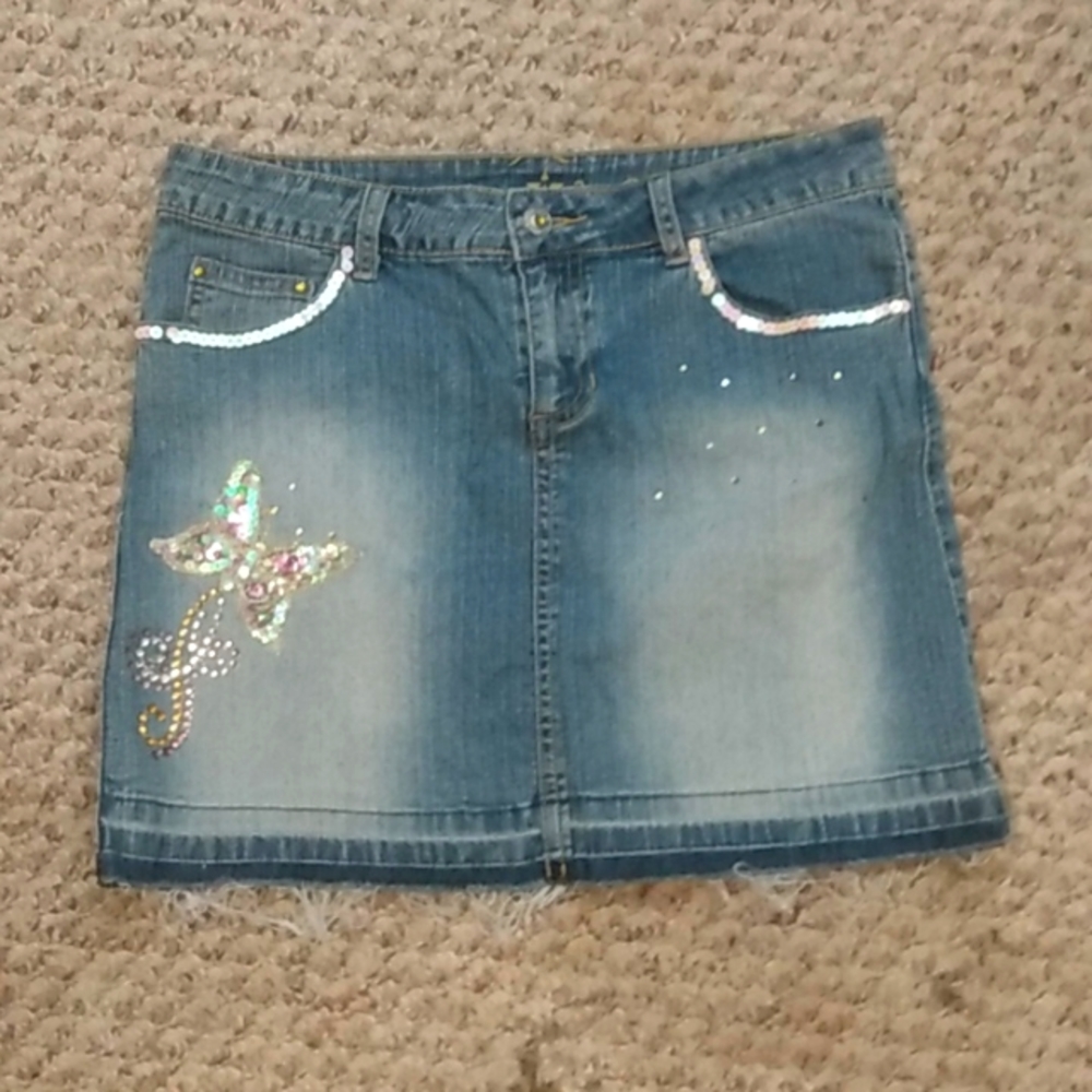 Vintage, Arizona Jeans Co., Girls size 12.5 plus, denim skirt w/ sequins